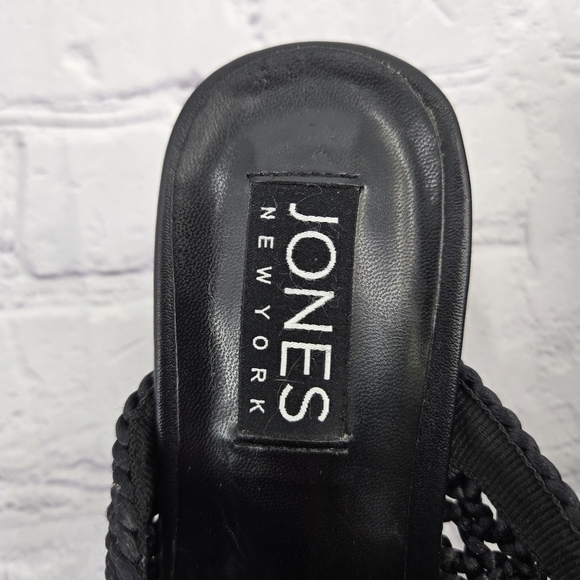 Jones New York Black Sandals - Picture 3 of 9
